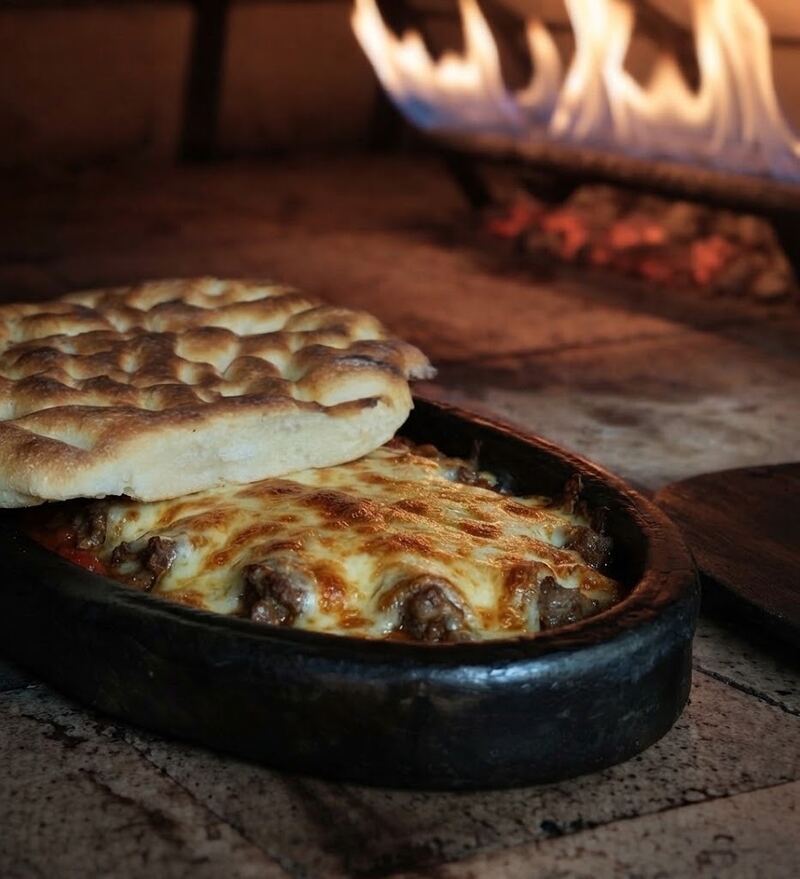 Kiremit tepsi kebabı
